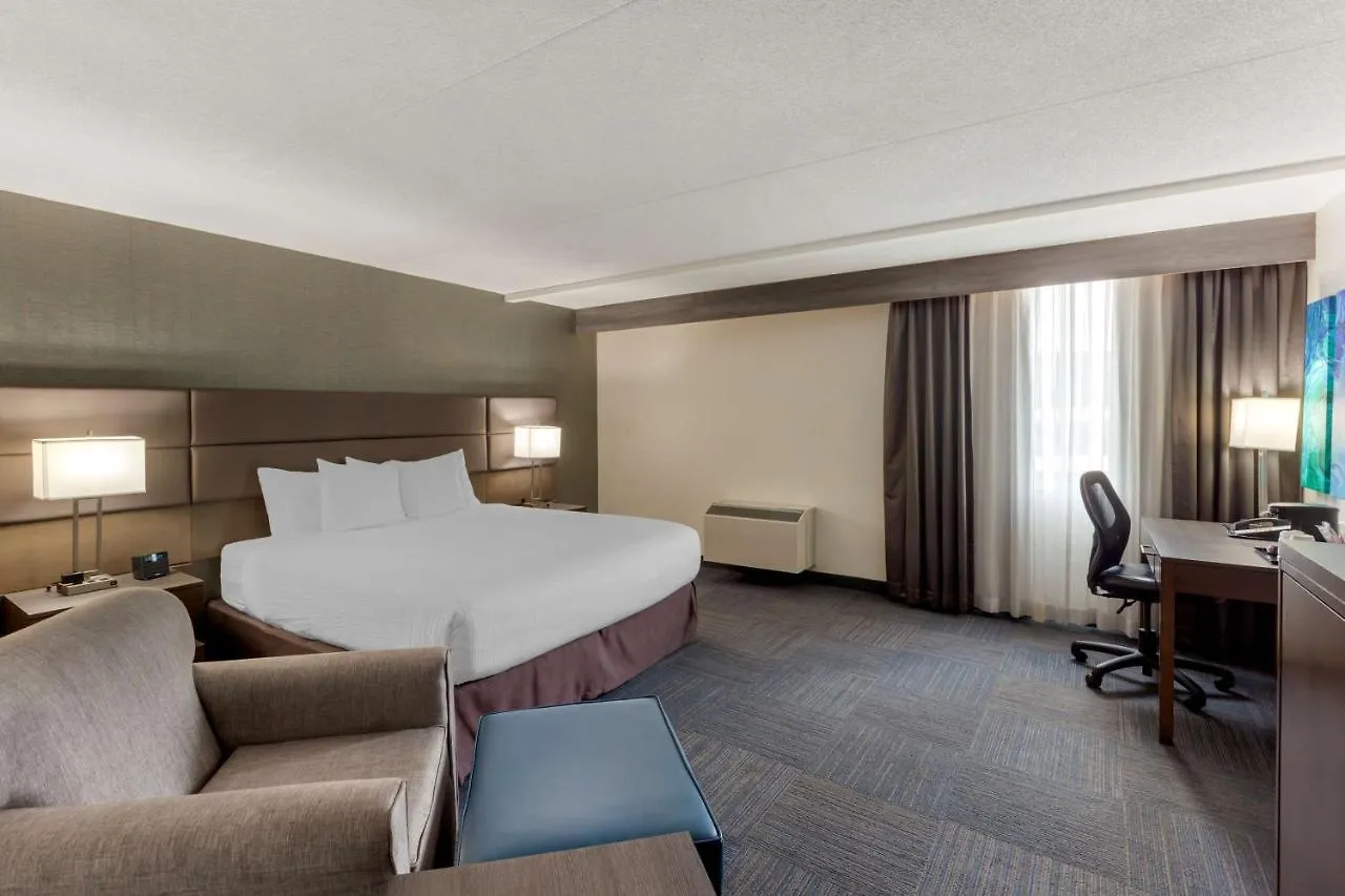 Best Western Plus Toronto Airport Hotel Mississauga